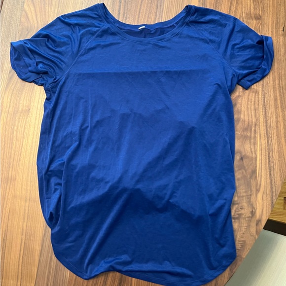 LULULEMON Open Up Tie Back Tee - Picture 2 of 4